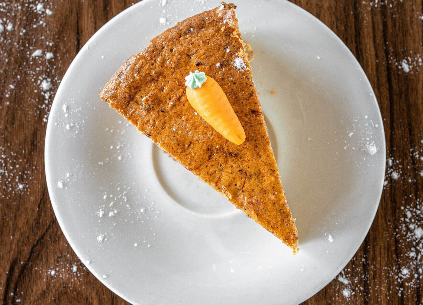 LUZ Seebistro Rüeblikuchen